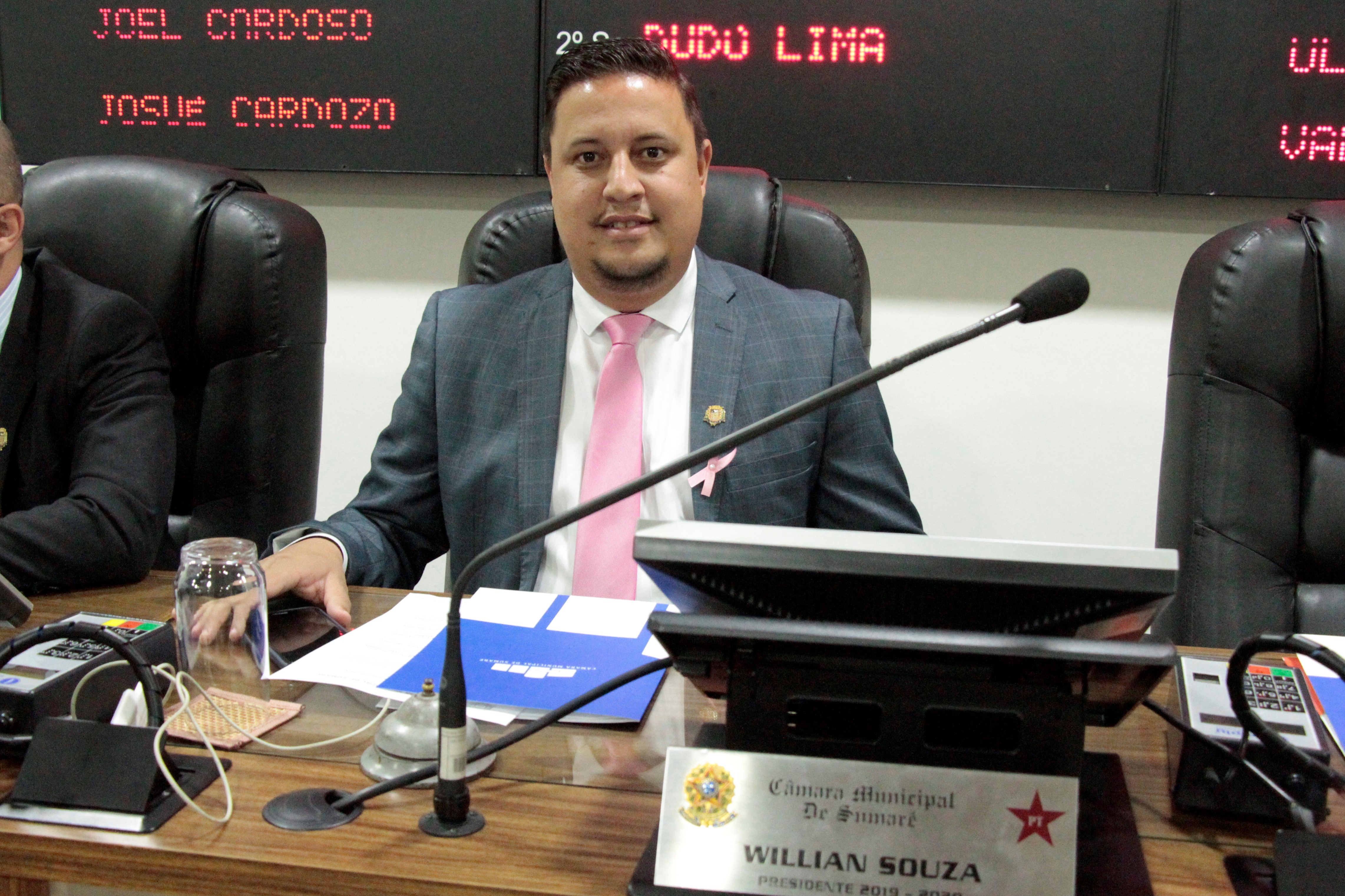 Willian parabeniza Secretaria de Habitação do Estado pelo Programa “Cidade Legal”